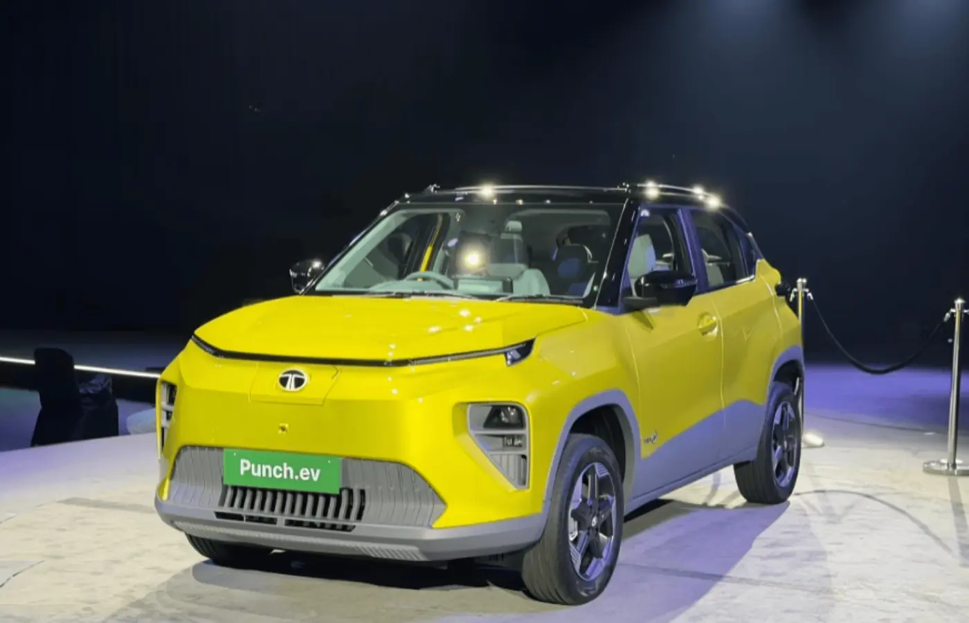 Creta EV Facelift vs MG Windsor EV